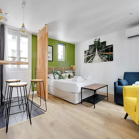 Charming - 2p - Sentier Apartment